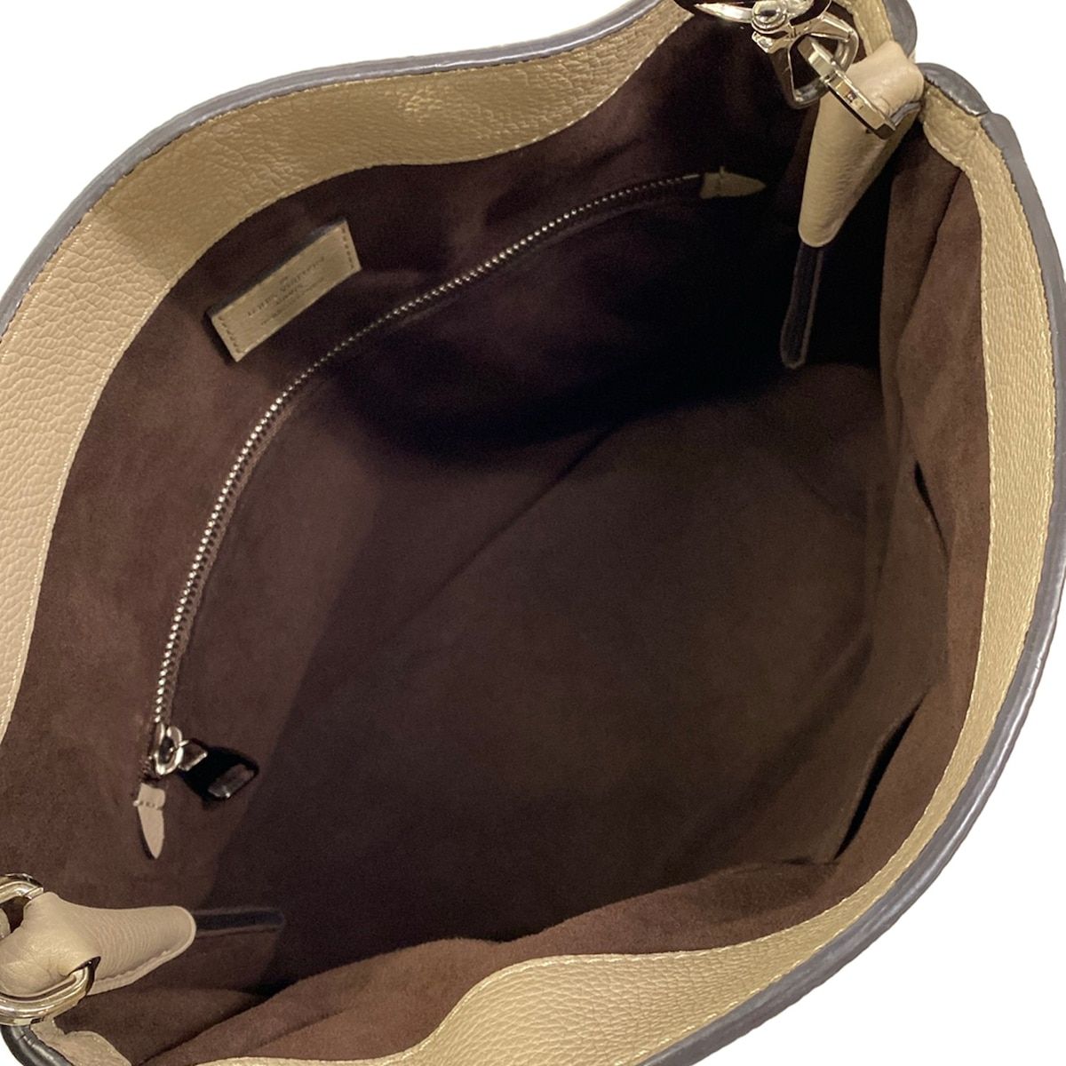 Louis Vuitton Handbag Mahina Babylon PM Galet Leather — view 7