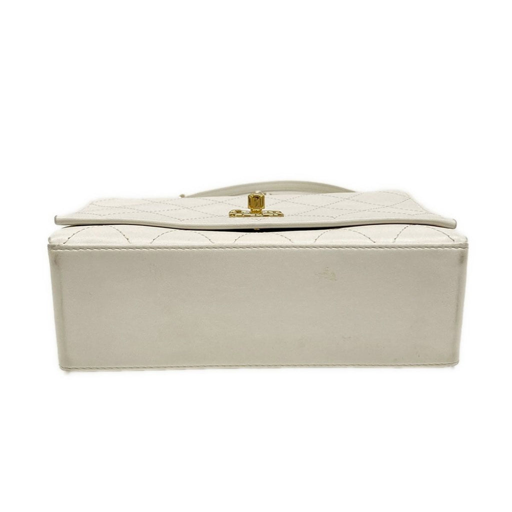 Chanel Shoulder Bag Quilted White Chain Gold Flap Lambskin — view 5