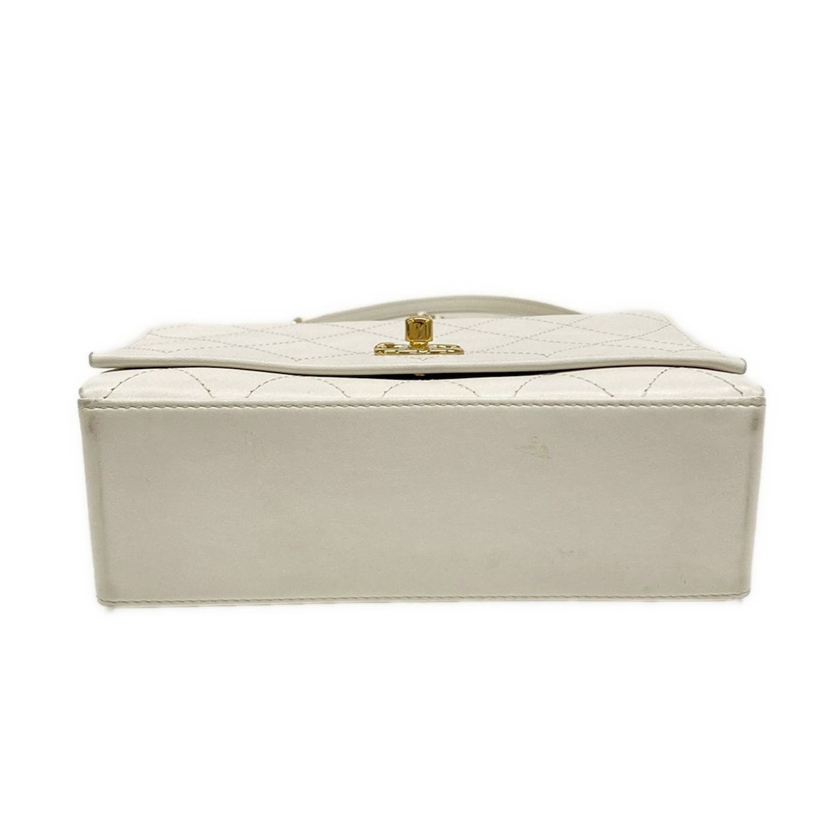 Chanel Shoulder Bag Quilted White Chain Gold Flap Lambskin — view 5