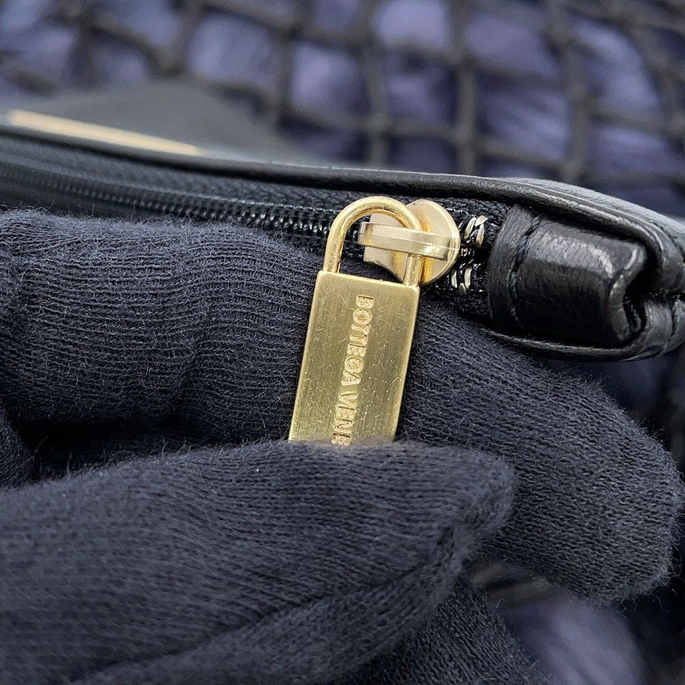 Bottega Veneta Shoulder Bag Hobo Leather Black — view 7