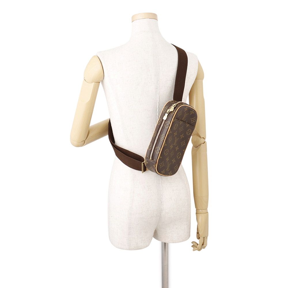 Louis Vuitton Belt Bag Monogram Pochette Gange — view 5