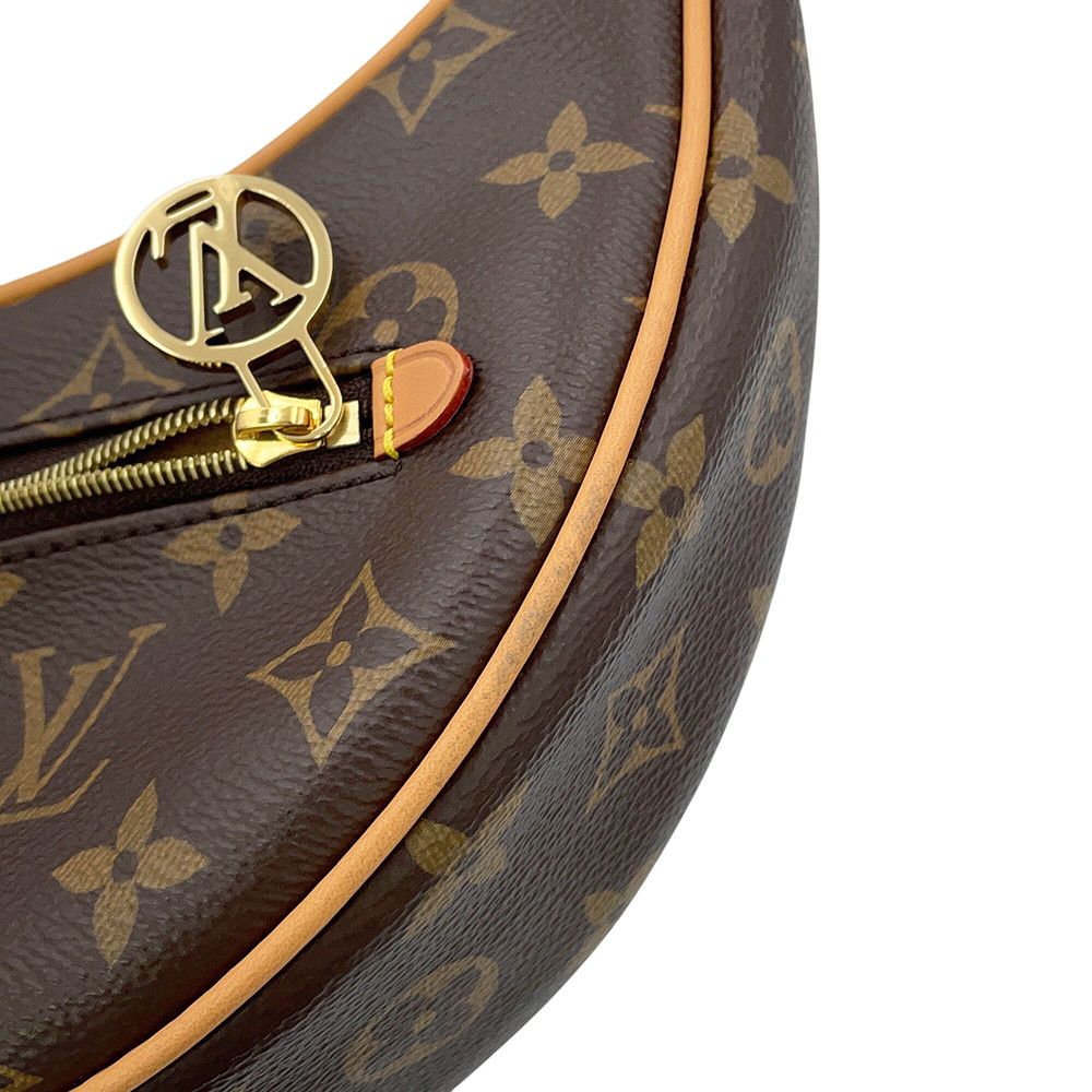 Louis Vuitton Shoulder Bag Monogram Loop 2-Way — view 8
