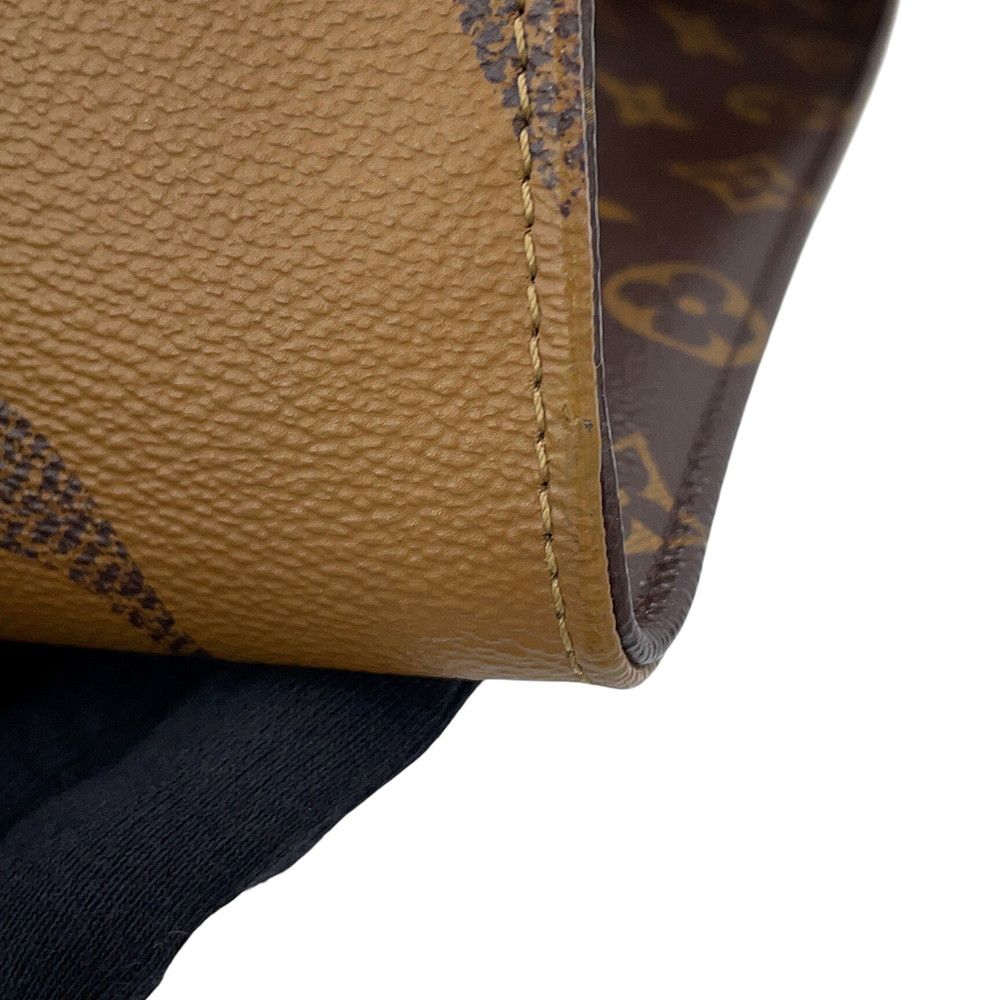 Louis Vuitton Tote Bag Monogram Reverse Giant On The Go GM 2-Way — view 8