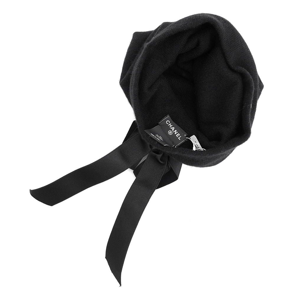 Chanel Knit Hat Ribbon CC Logo Cashmere Hat Black — view 4