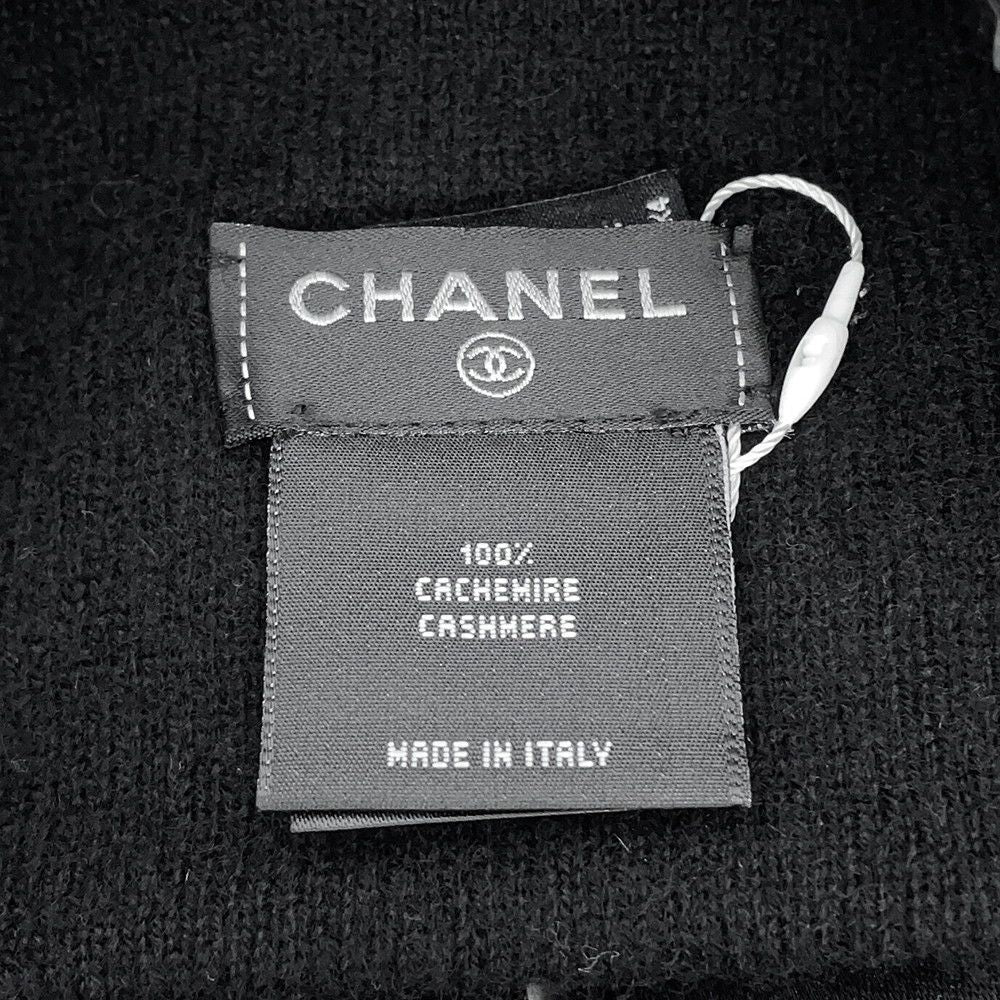 Chanel Knit Hat Ribbon CC Logo Cashmere Hat Black — view 6