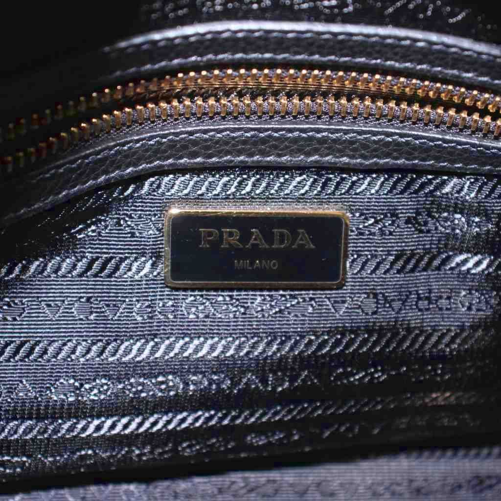 Prada Vitello Phenix Phoenix Leather 2-Way Handbag Shoulder Logo Black — view 4
