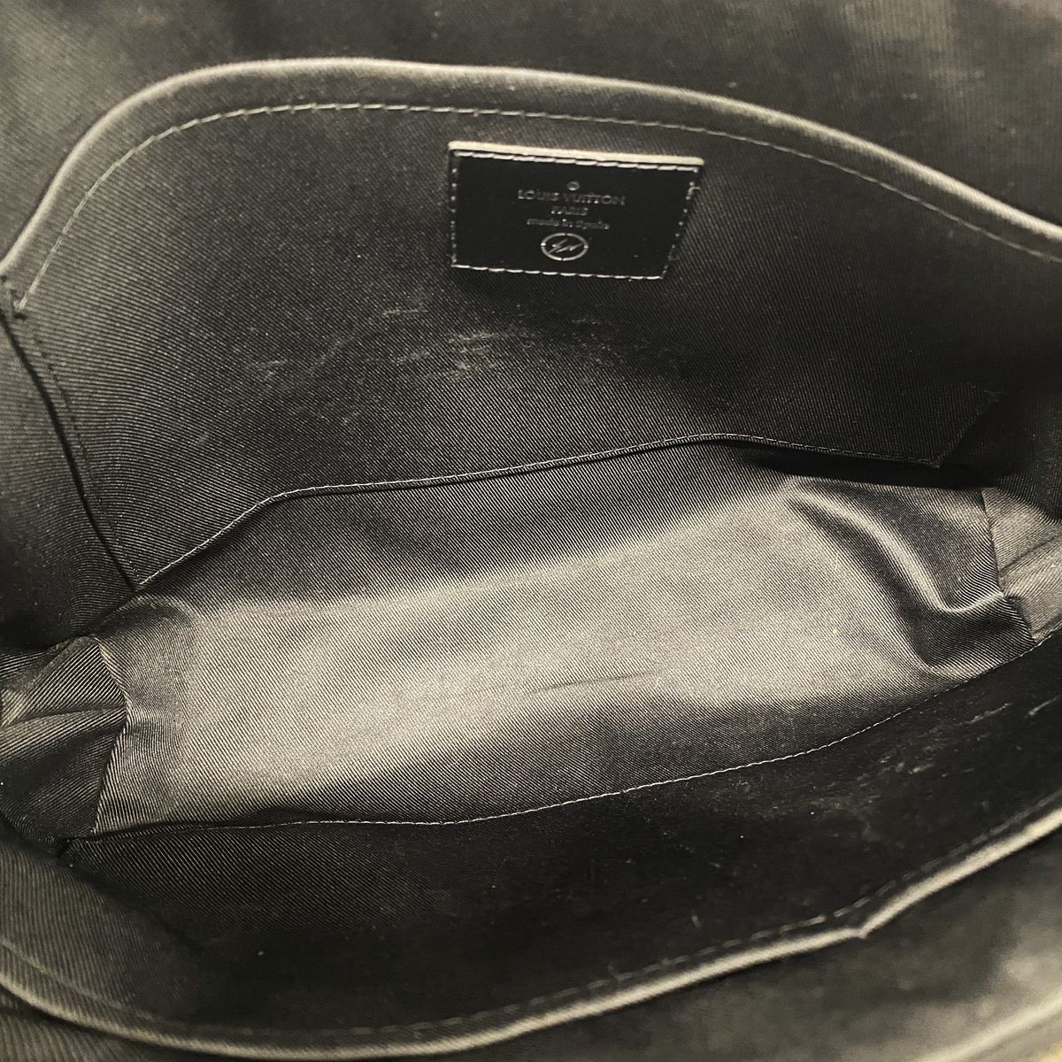 Louis Vuitton Shoulder Bag Monogram Eclipse Fragment Design Collaboration — view 4