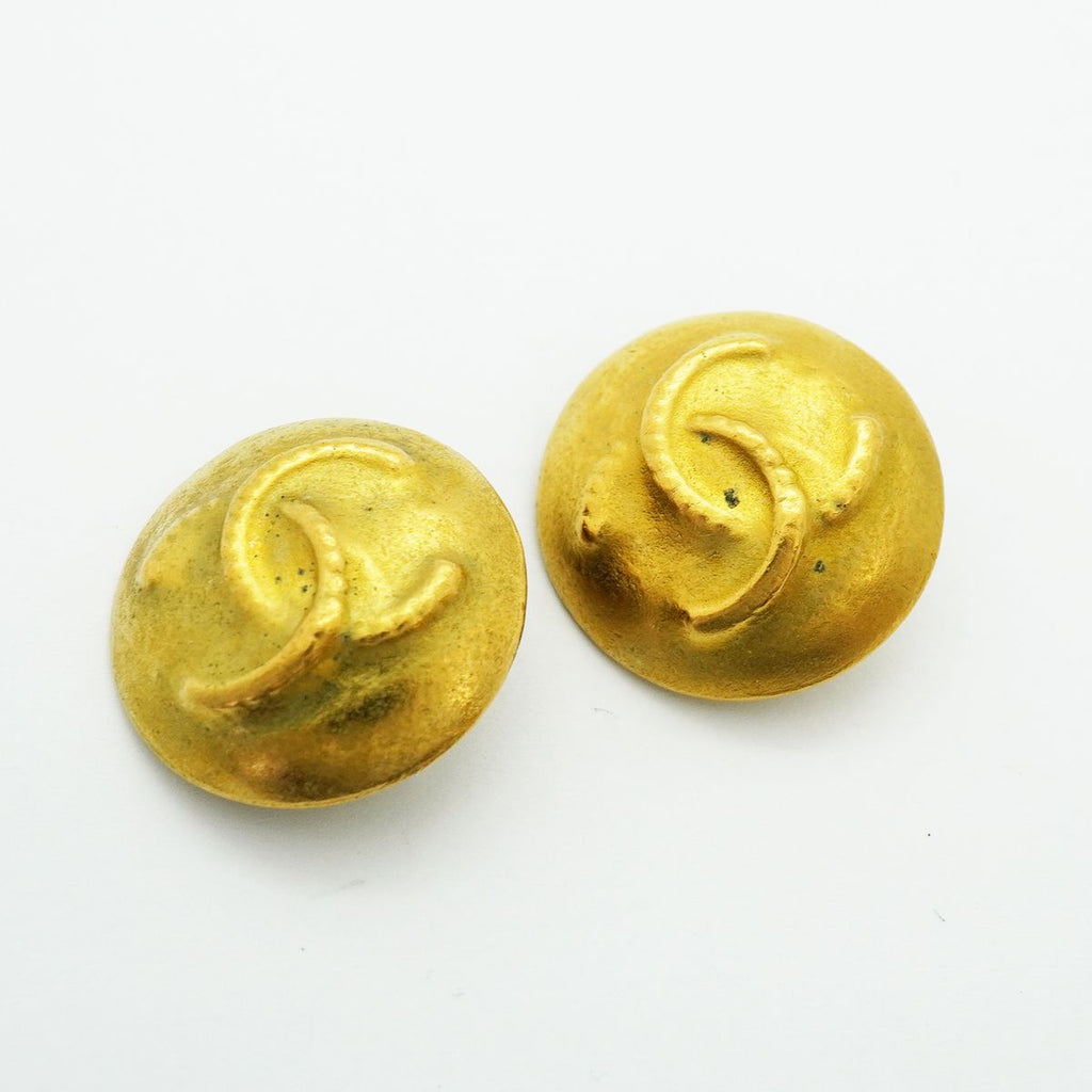 Chanel Earrings Vintage CC Logo Round Circle Gold Plated — view 2