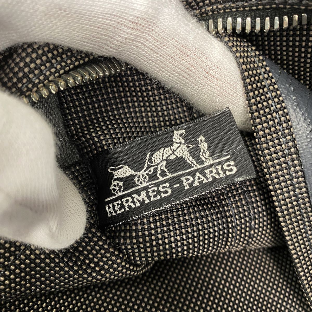 Hermes Tote Bag Herline MM Nylon Gray Silver — view 5
