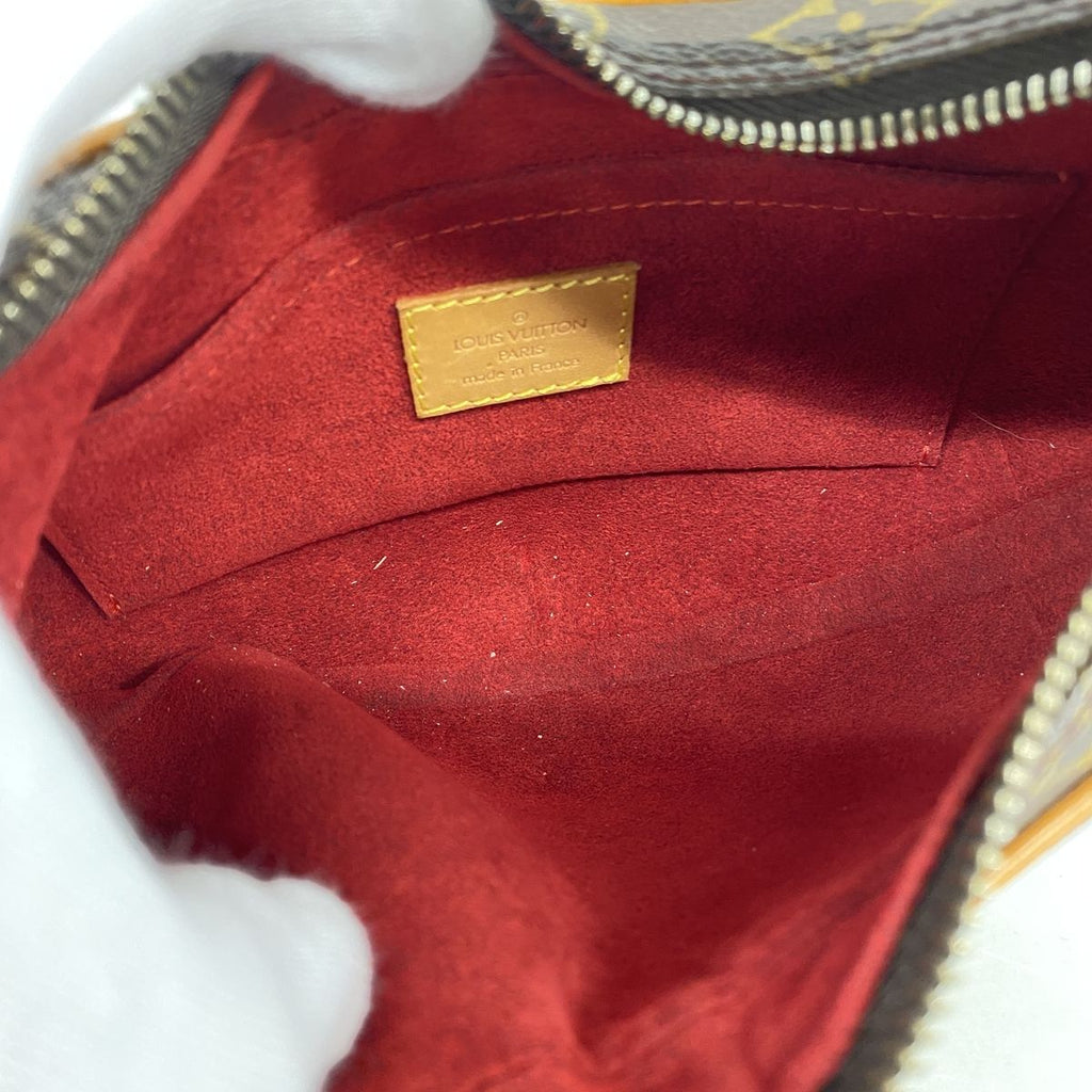 Louis Vuitton Shoulder Bag Monogram Pochette Croissant Brown — view 4