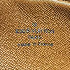 Louis Vuitton Clutch Monogram Marly Dragonne PM Brown — view 5