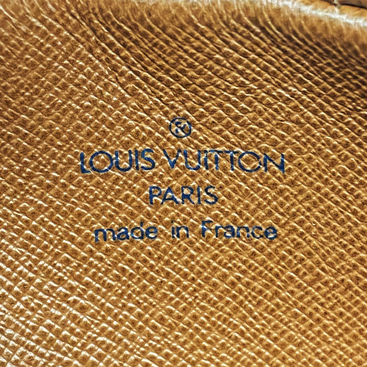 Louis Vuitton Clutch Monogram Marly Dragonne PM Brown — view 5