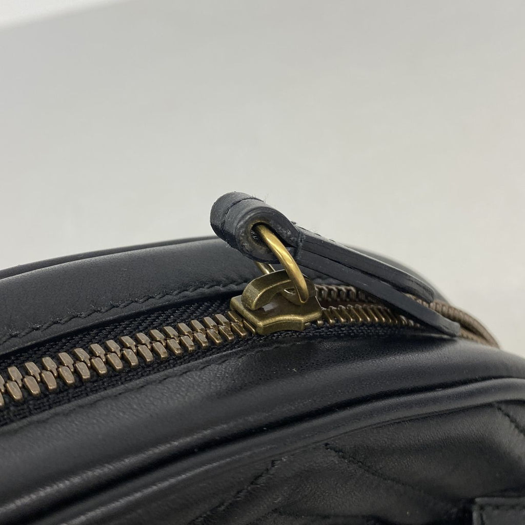 Gucci Waist Bag GG Marmont Leather Black Gold — view 6