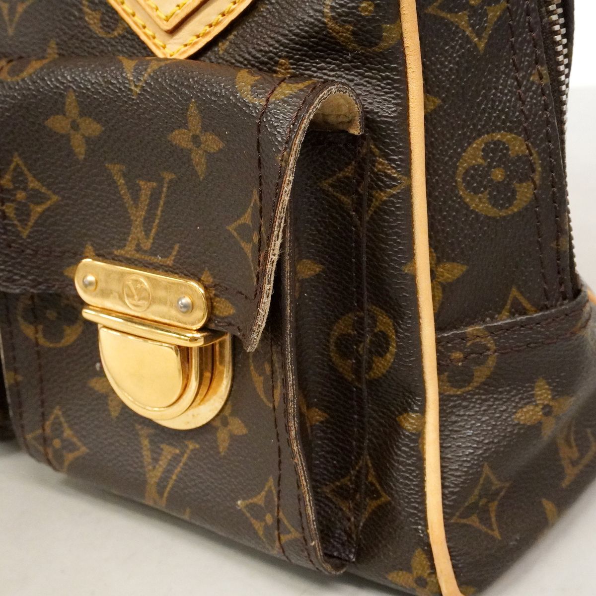 Louis Vuitton Handbag Monogram Manhattan PM Brown — view 8