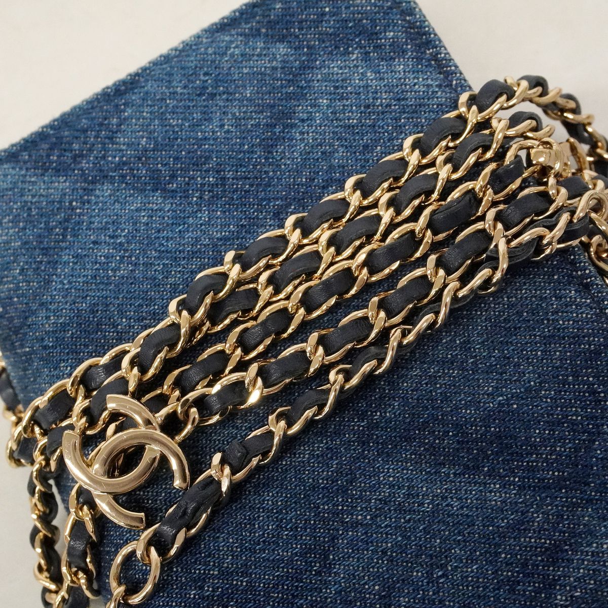 Chanel Waist Bag Quilted Denim Blue Champagne Gold — view 7