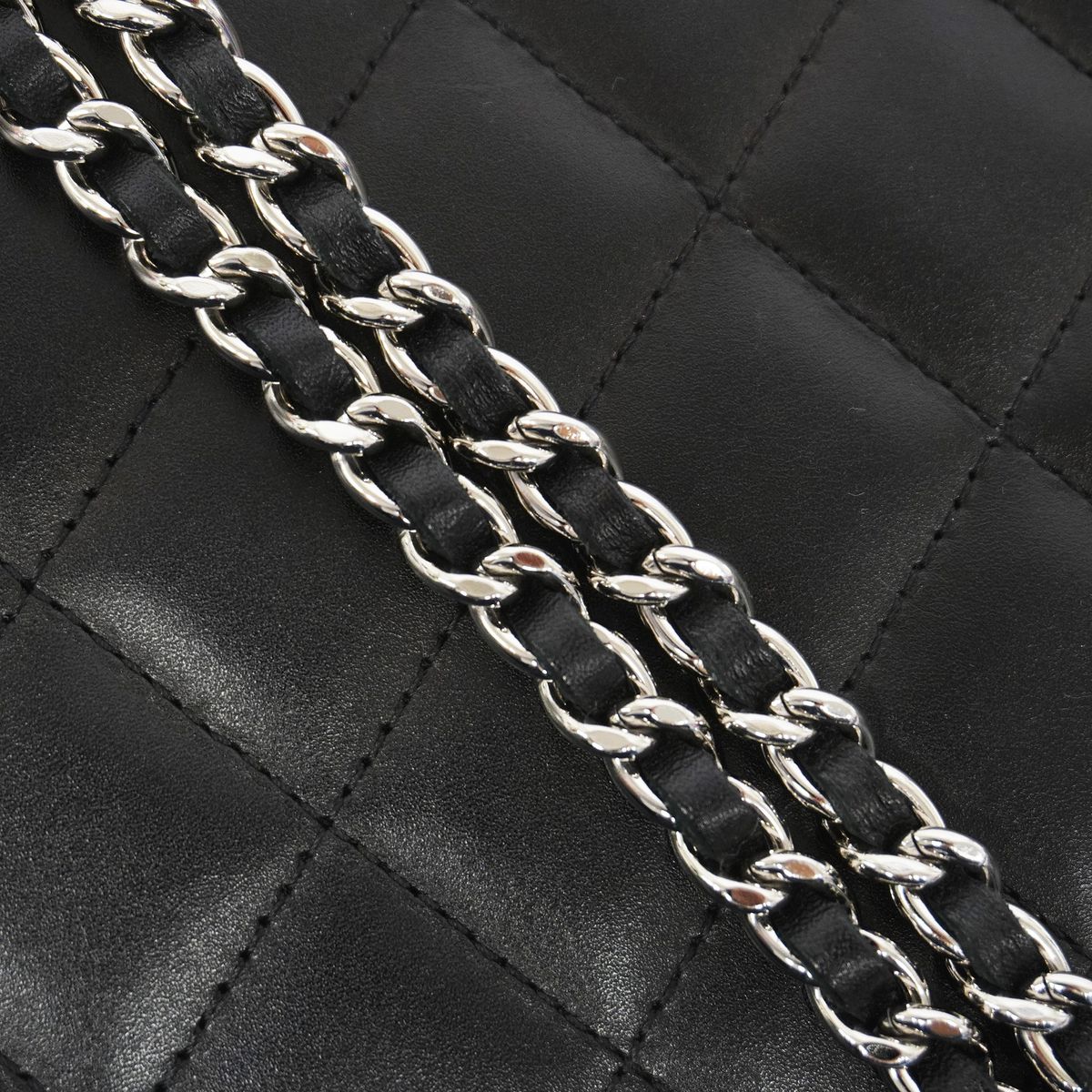 Chanel Wallet on Chain Cambon Lambskin Black Silver Shoulder Bag — view 7