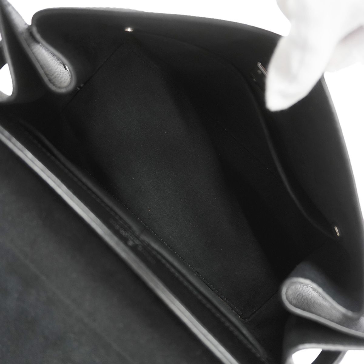 Louis Vuitton Handbag Lockme Ever MM Noir 2-Way Bag — view 4