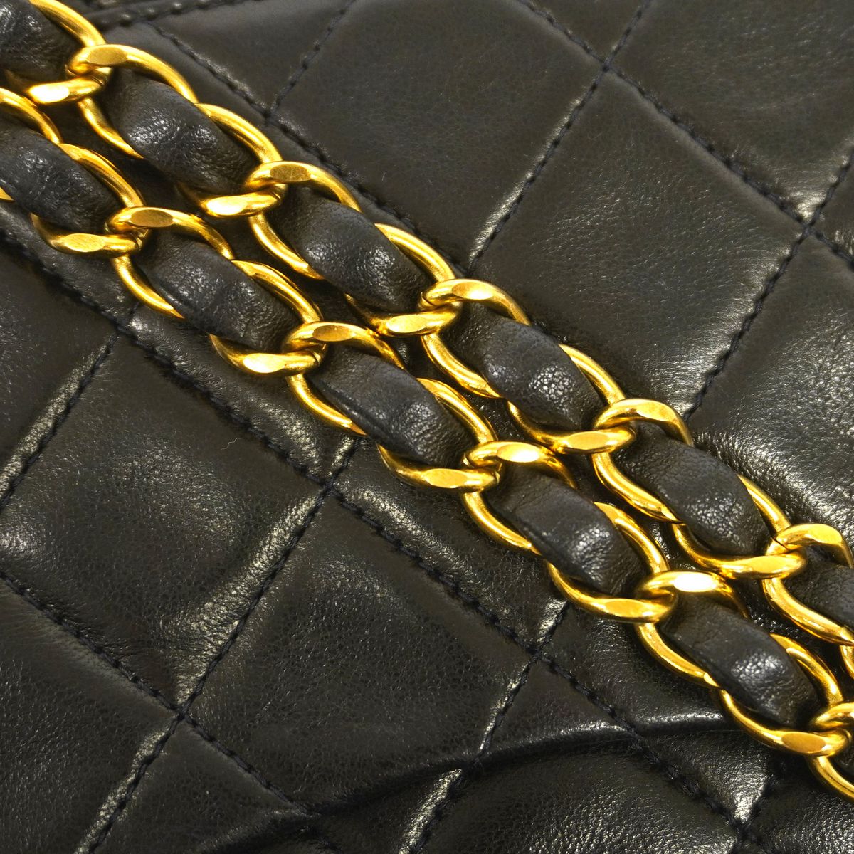 Chanel Shoulder Bag Quilted Lambskin Black Gold — view 8