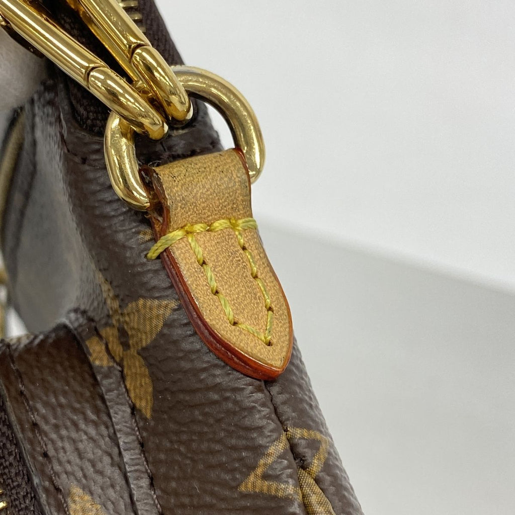 Louis Vuitton Shoulder Bag Monogram Utility Crossbody Brown — view 7
