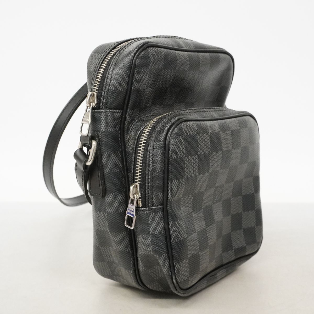 Louis Vuitton Shoulder Bag Damier Graphite Rem Black Gray — view 2