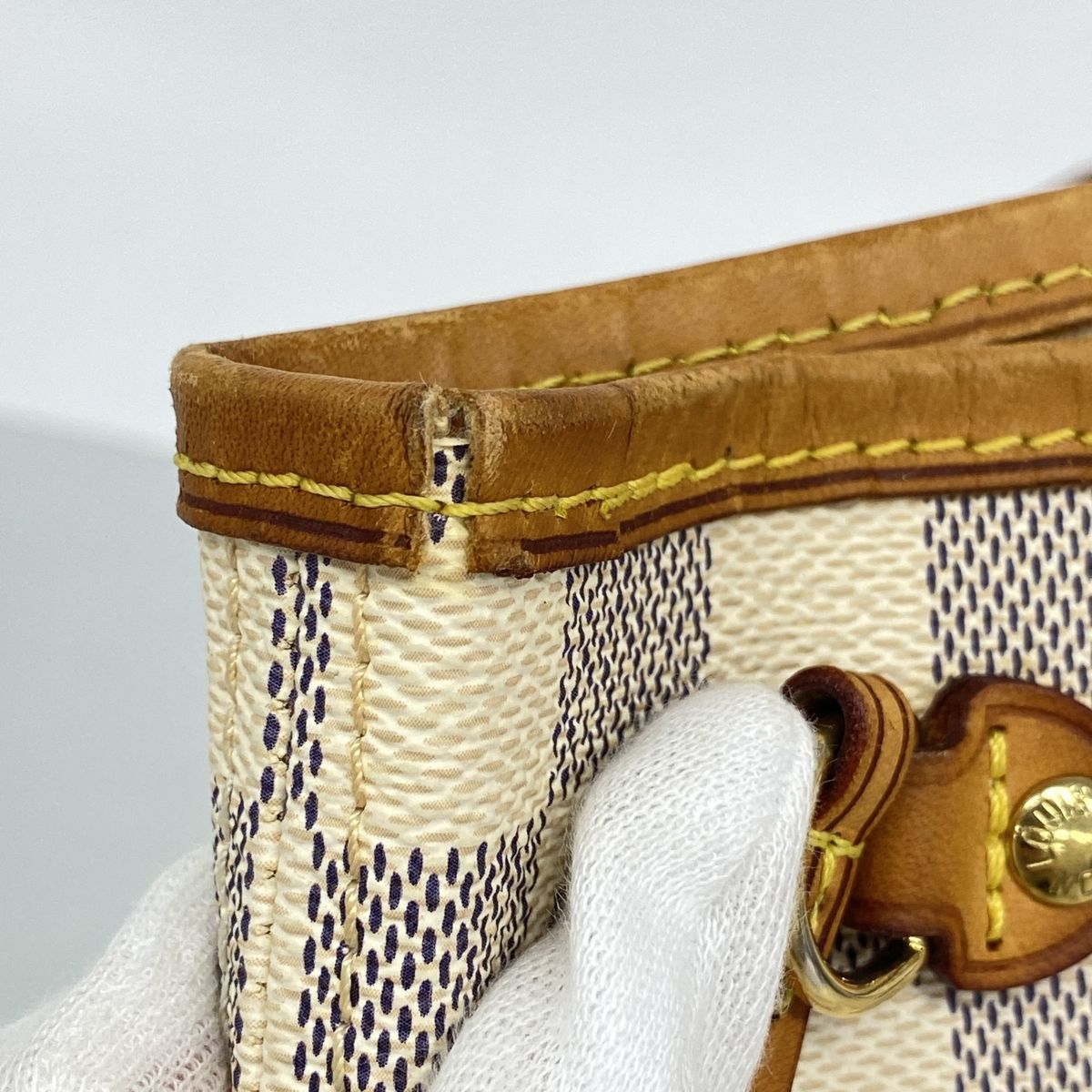 Louis Vuitton Tote Bag Damier Azur Neverfull PM White — view 6