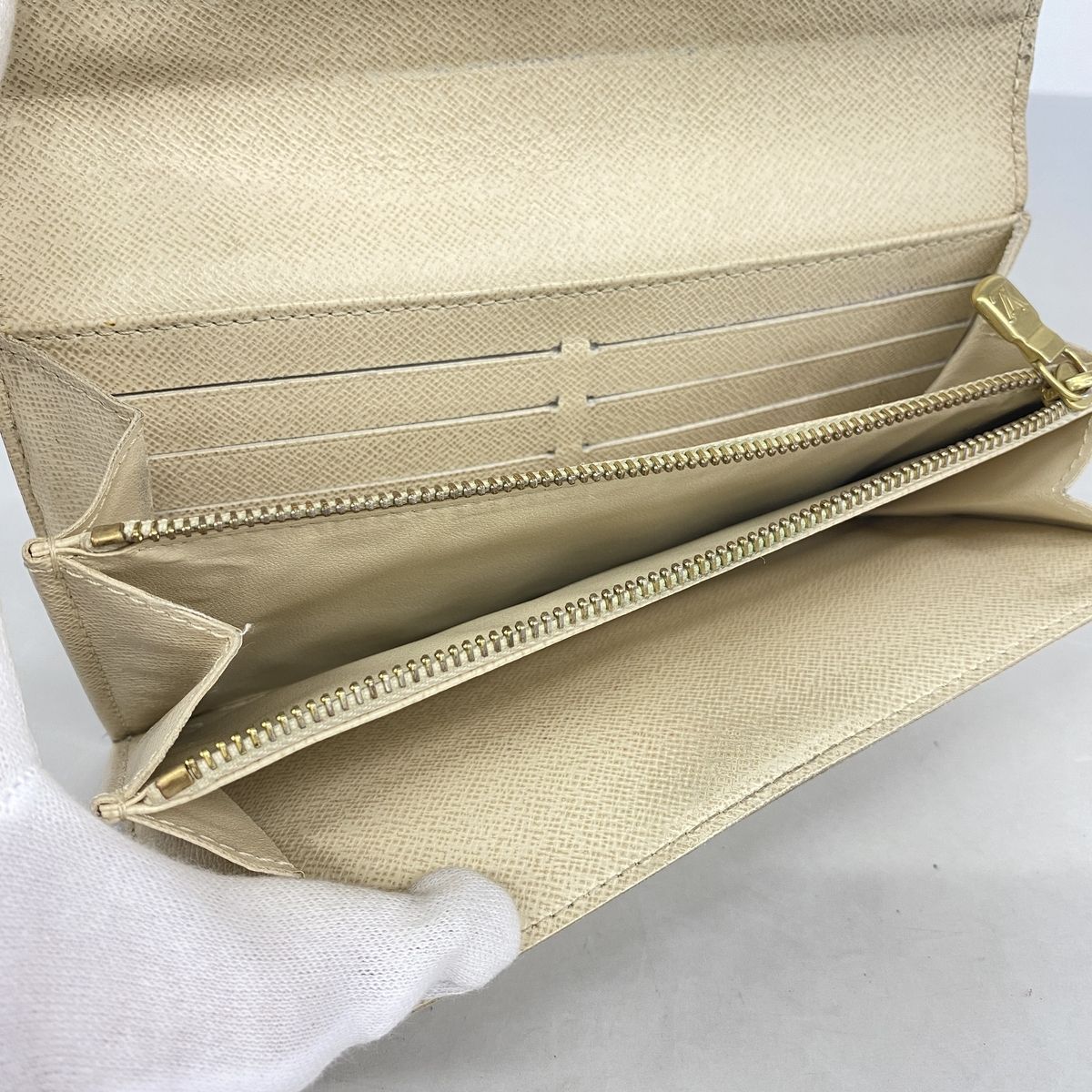 Louis Vuitton Wallet Damier Azur Portefeuille Sarah White — view 3