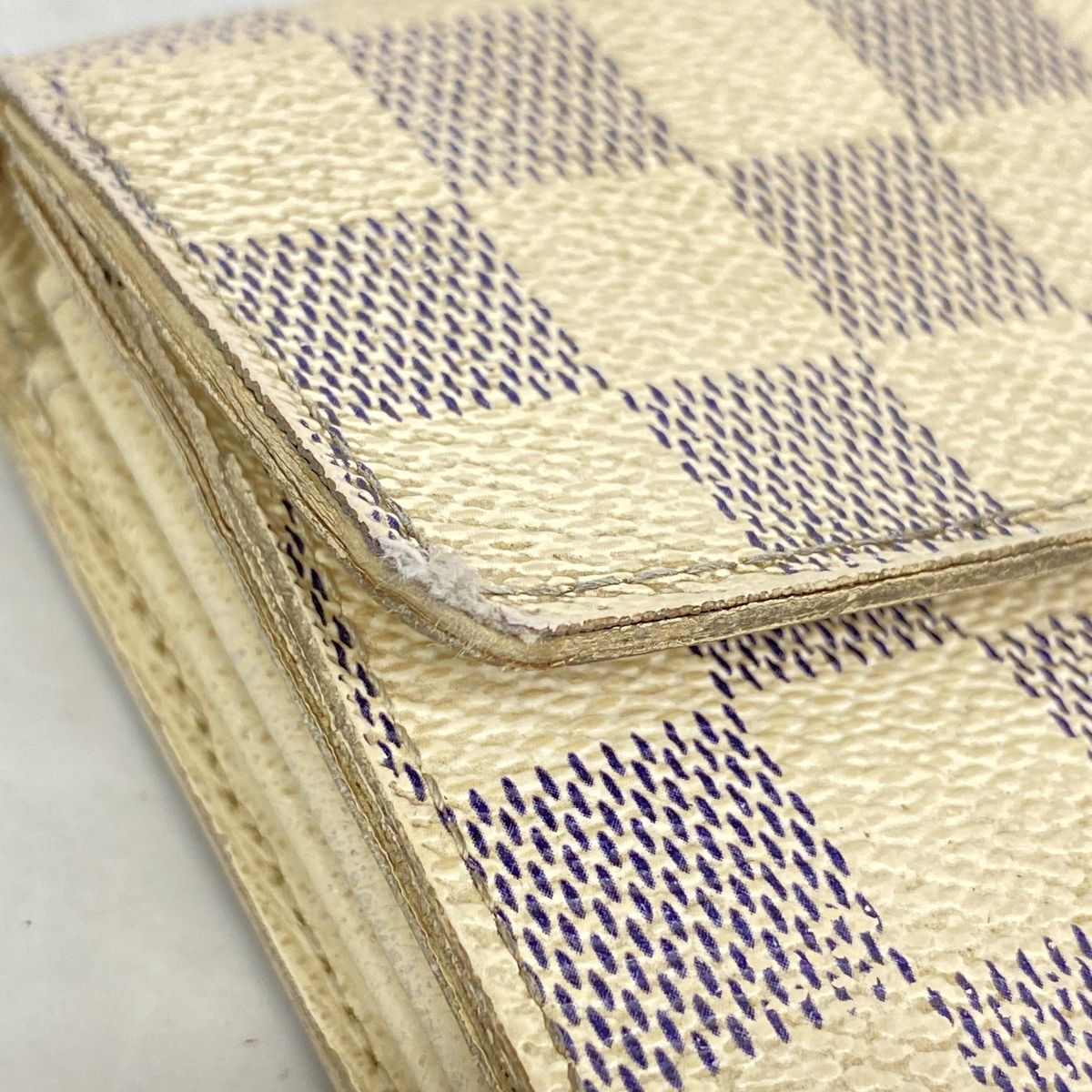 Louis Vuitton Wallet Damier Azur Portefeuille Sarah White — view 7