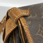 Louis Vuitton Shoulder Bag Monogram Saumur 30 Brown — view 6
