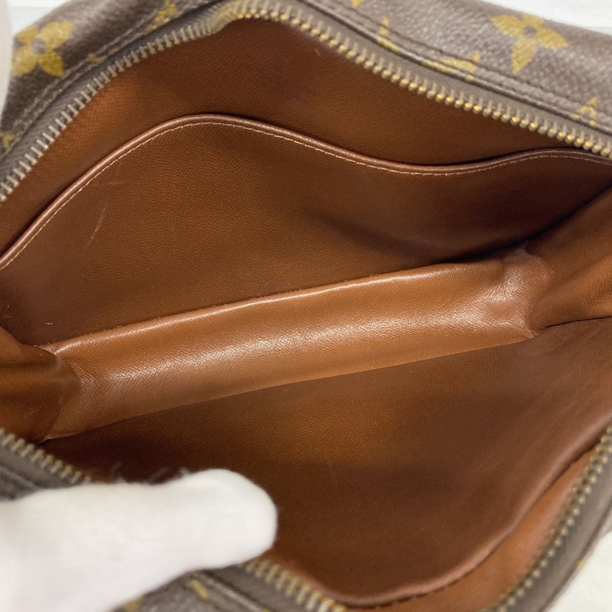 Louis Vuitton Clutch Monogram Compiegne 23 Brown — view 4