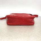 Louis Vuitton Shoulder Bag Epi Danube Castilian Red — view 3