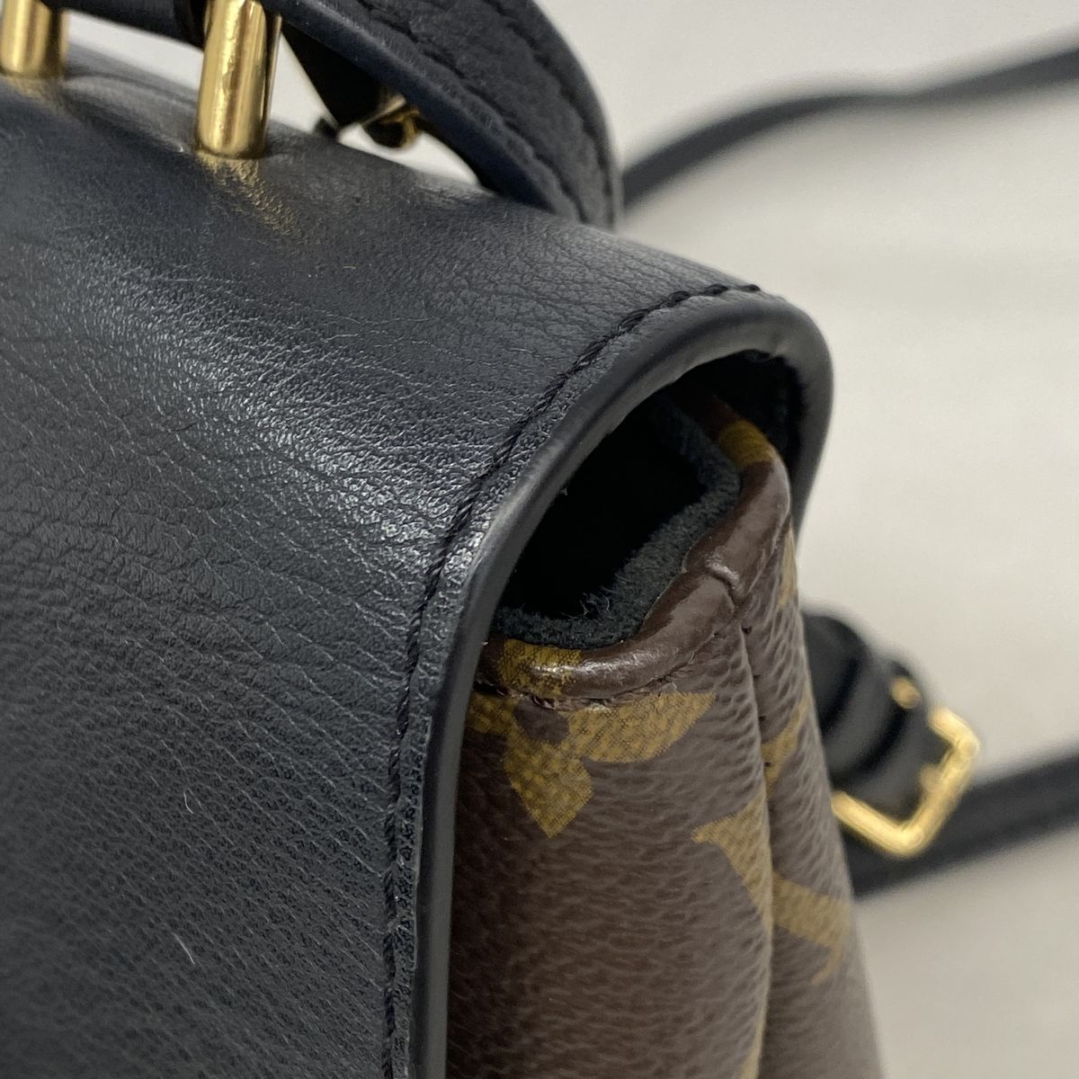 Louis Vuitton Handbag Monogram Locky BB Noir 2-Way Bag — view 7