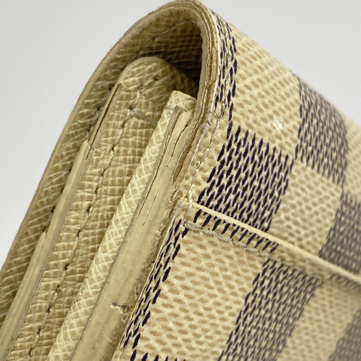 Louis Vuitton Wallet Damier Azur Portefeuille Sarah White — view 6