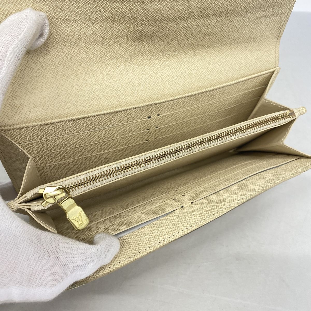 Louis Vuitton Wallet Damier Azur Portefeuille Sarah White — view 3