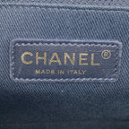 Chanel Shoulder Bag Chevron Leather Navy Gold — view 5