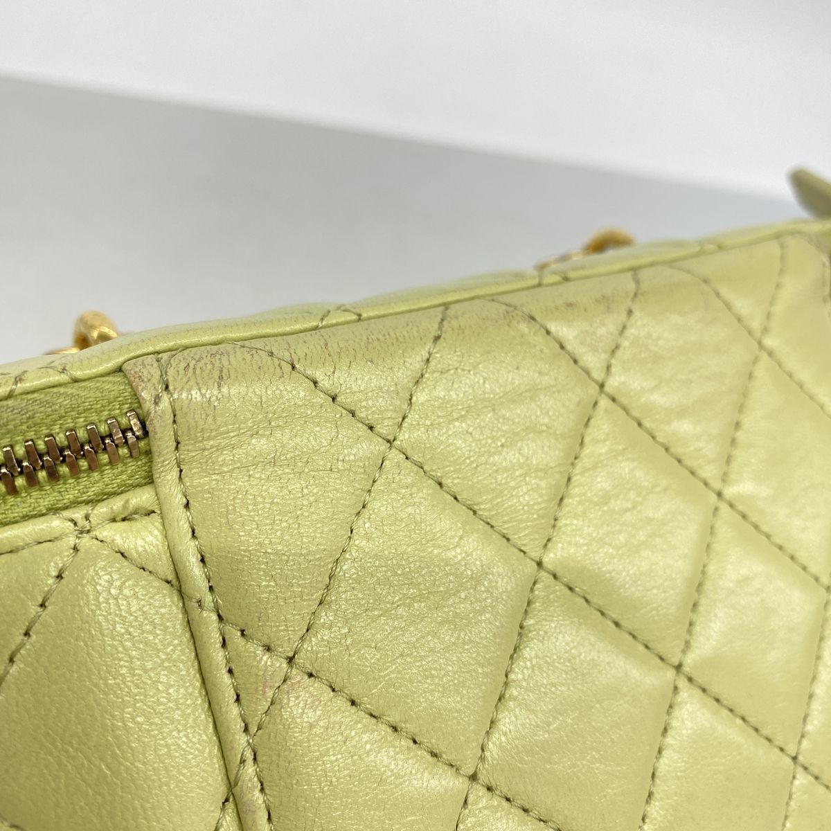 Chanel Shoulder Bag Quilted Lambskin Lime Green Gold — view 8