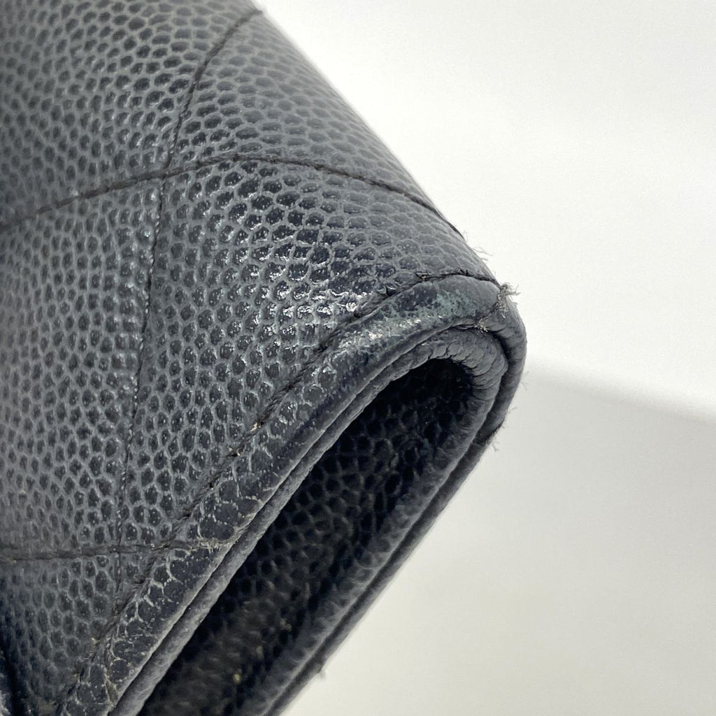 Chanel Card Case Quilted Caviar Leather Black Gold — view 7