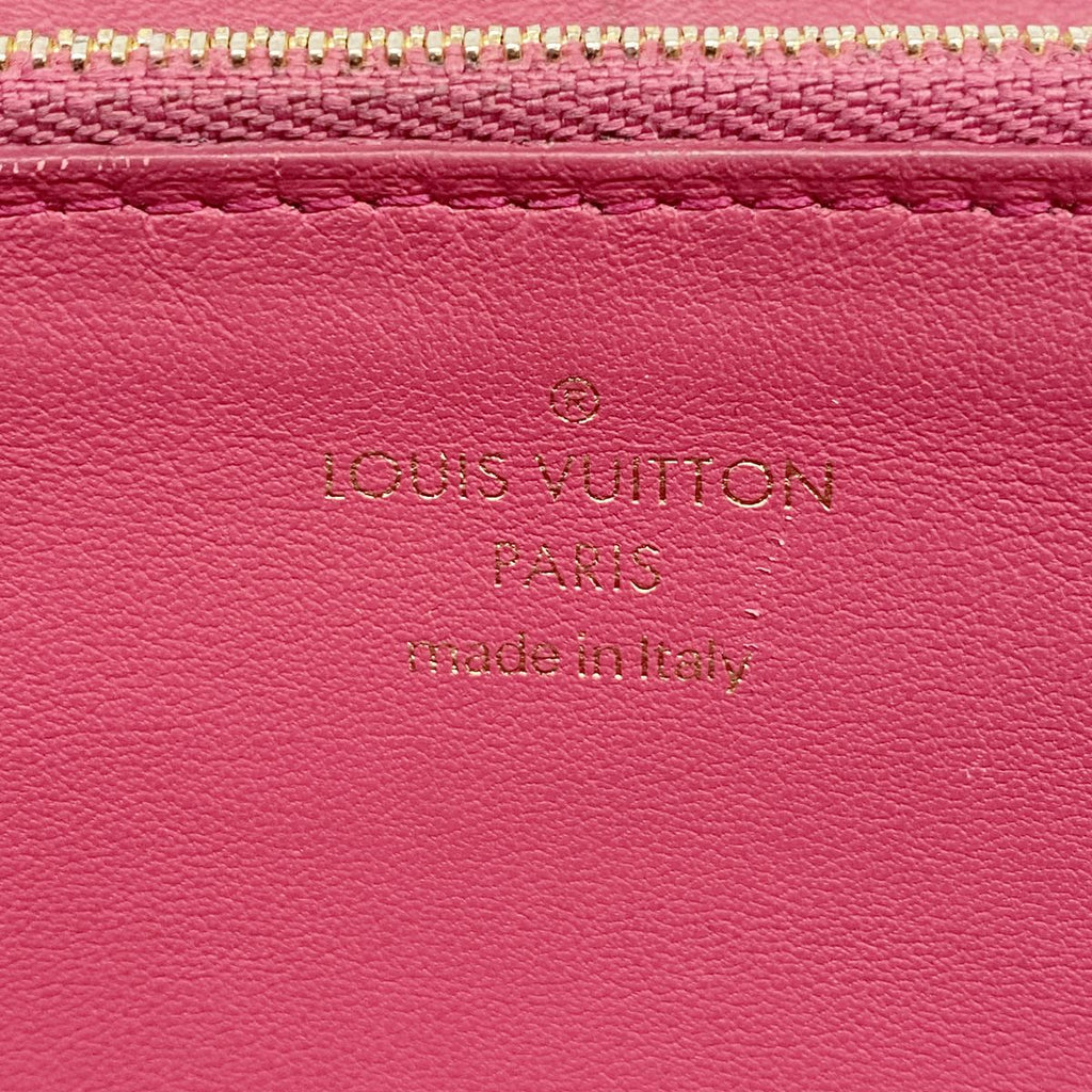 Louis Vuitton Wallet Taurillon Portefeuille Capucines Noir — view 4