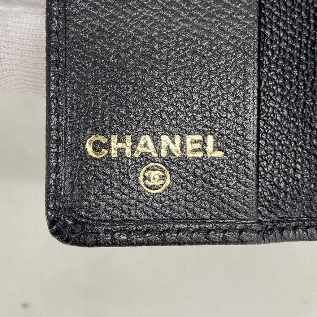 Chanel Key Case Coco Buttons Leather Black Gold Key Holder — view 4
