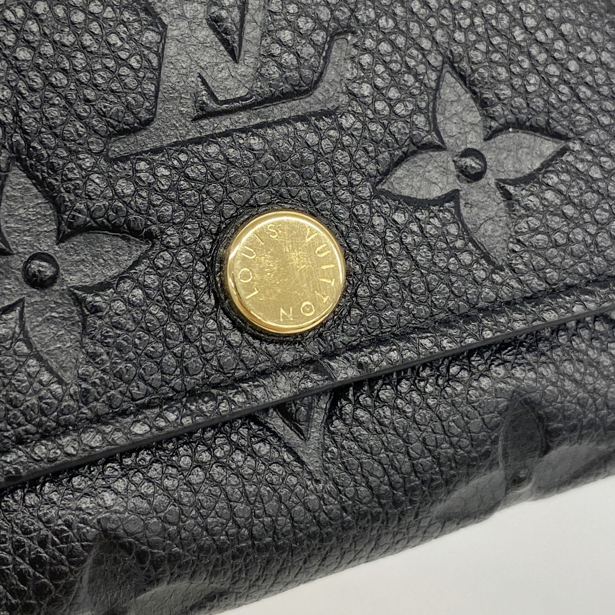 Louis Vuitton Key Case Monogram Empreinte Multicles 6 Noir Key Holder — view 6