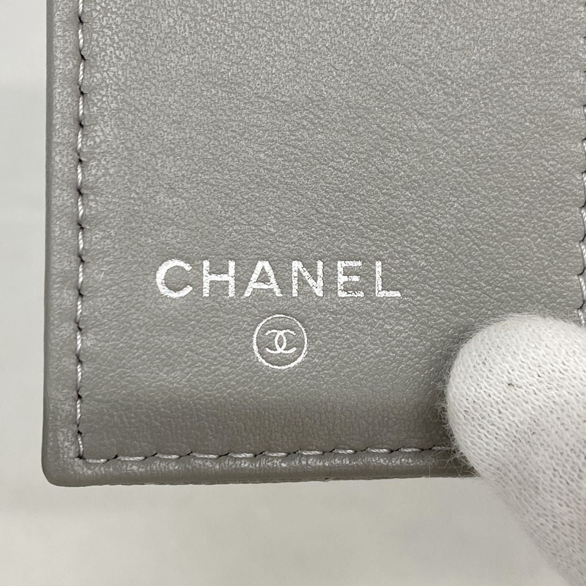 Chanel Trifold Wallet Boy Caviar Leather Gray Silver — view 4