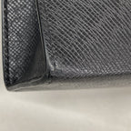 Louis Vuitton Clutch Taiga Pochette Voyage Black — view 6