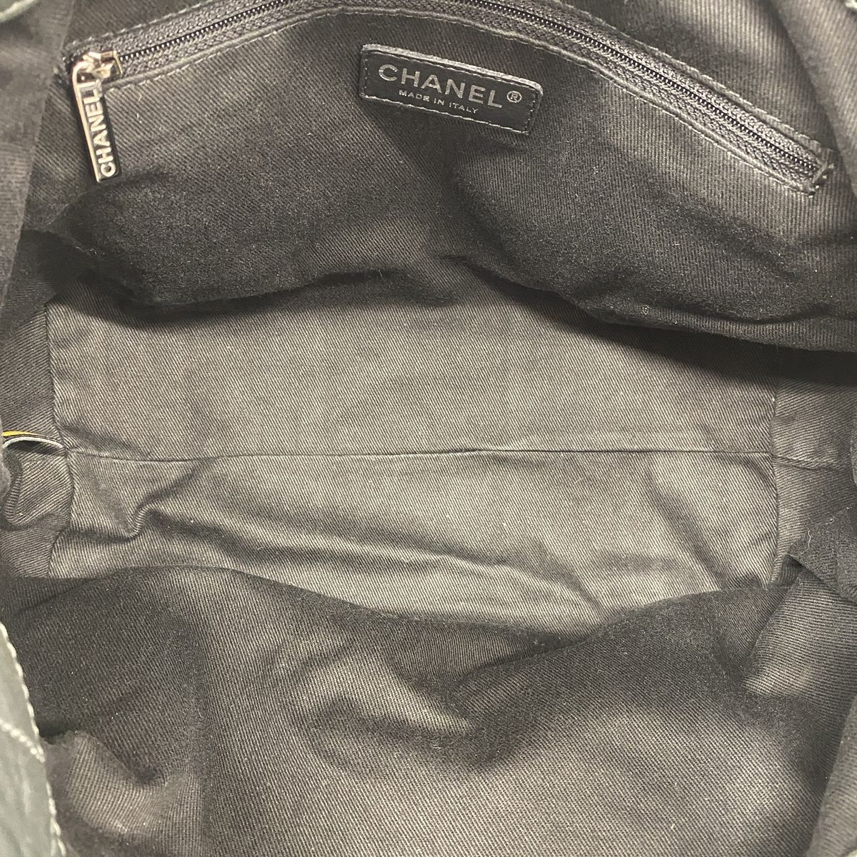 Chanel Tote Bag 2.55 Quilted Leather Dark Green Silver — view 4