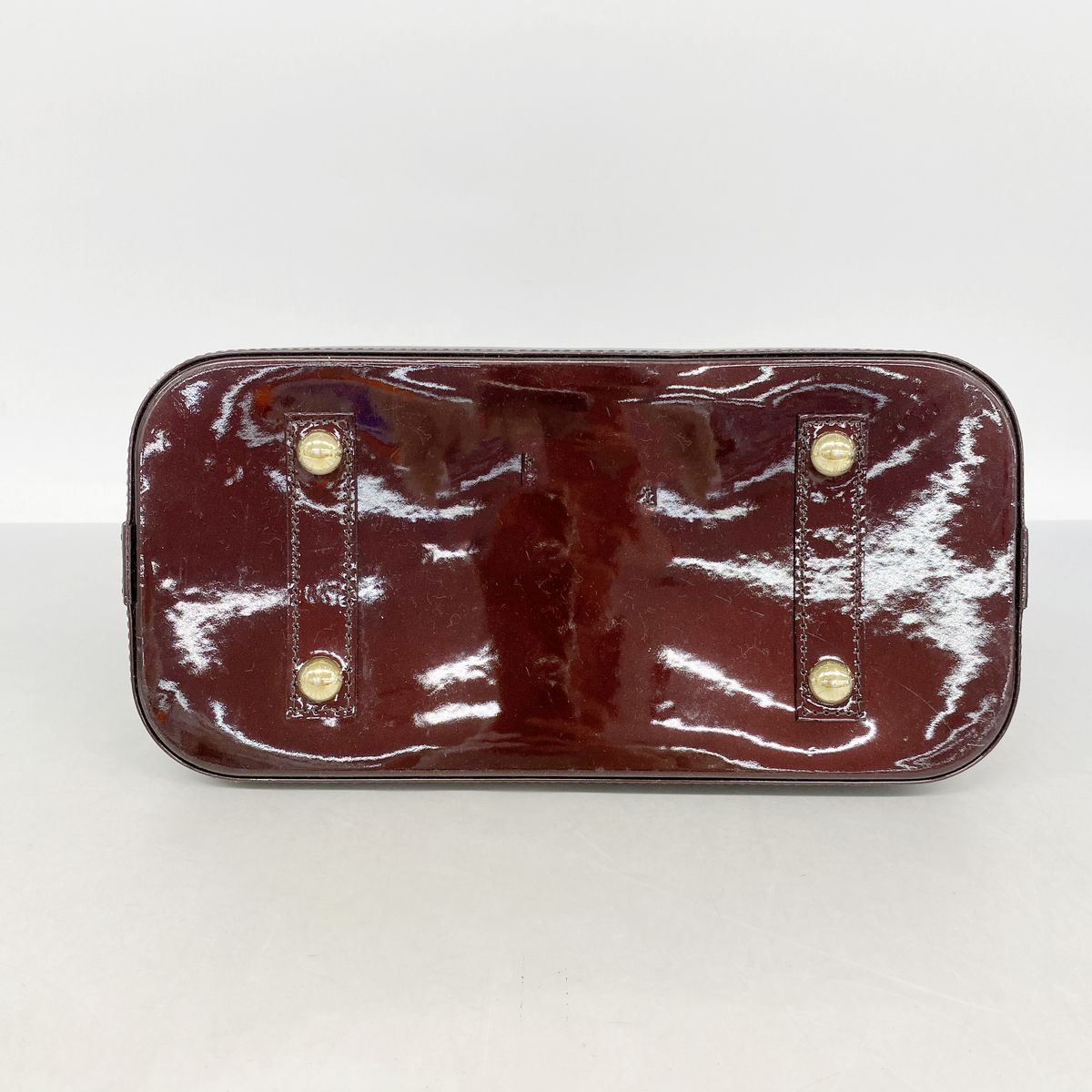 Louis Vuitton Handbag Vernis Alma PM Amarante — view 3