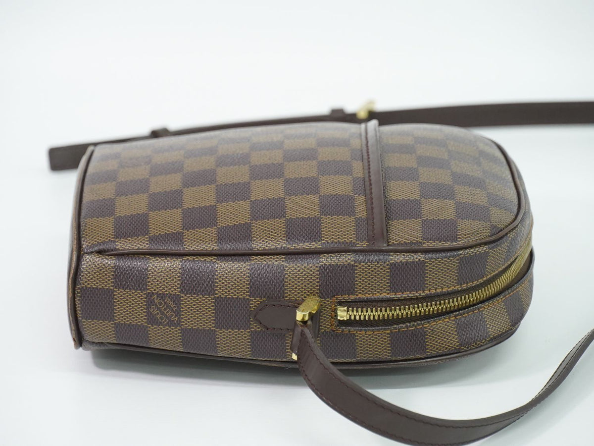 Louis Vuitton LV Ipanema PM Damier Ebene Shoulder Bag Pochette Brown — view 4