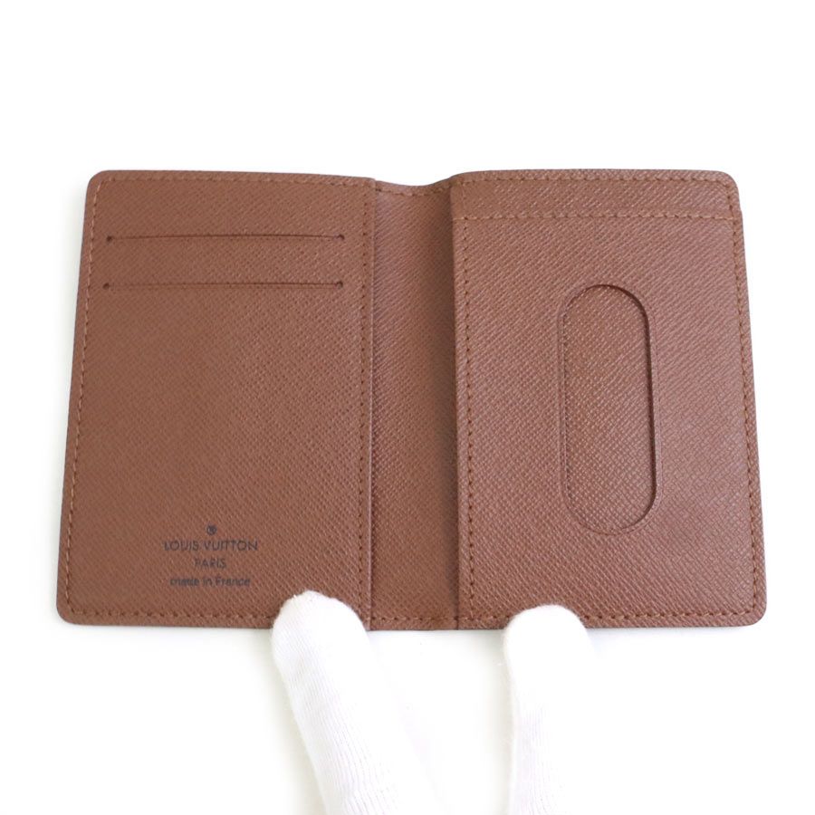 Louis Vuitton Card Case Pass Vertical — view 3