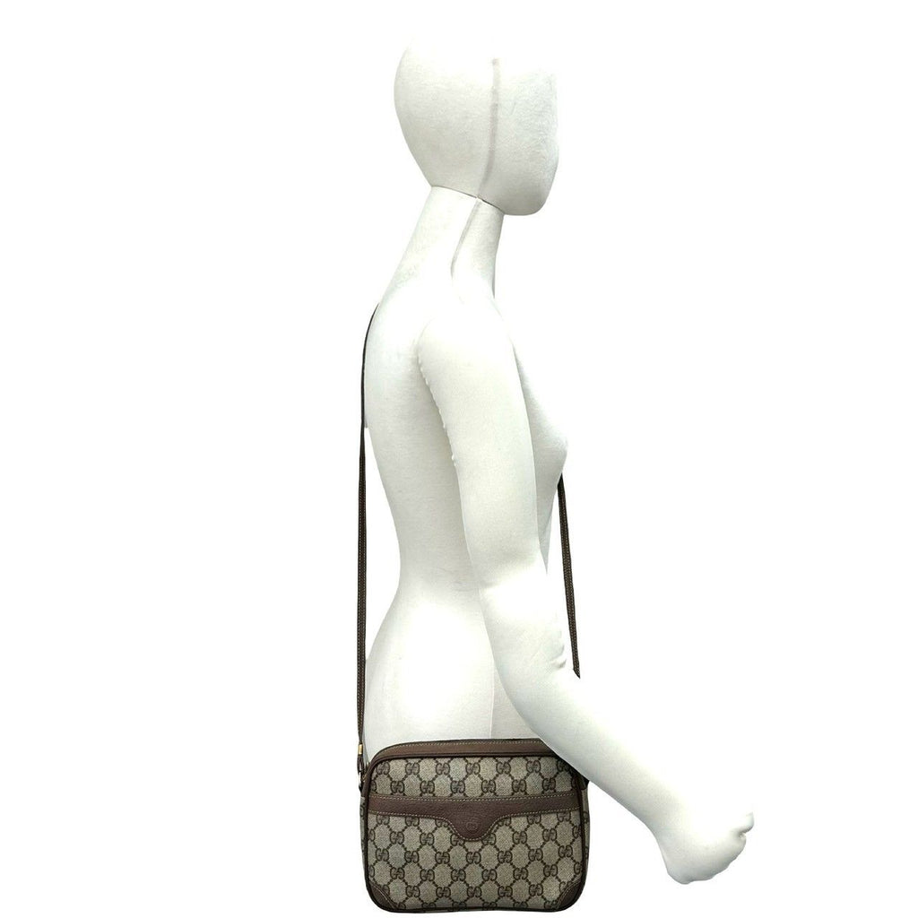 Gucci Vintage GG Logo Pattern Leather Mini Shoulder Bag Pochette Brown — view 2