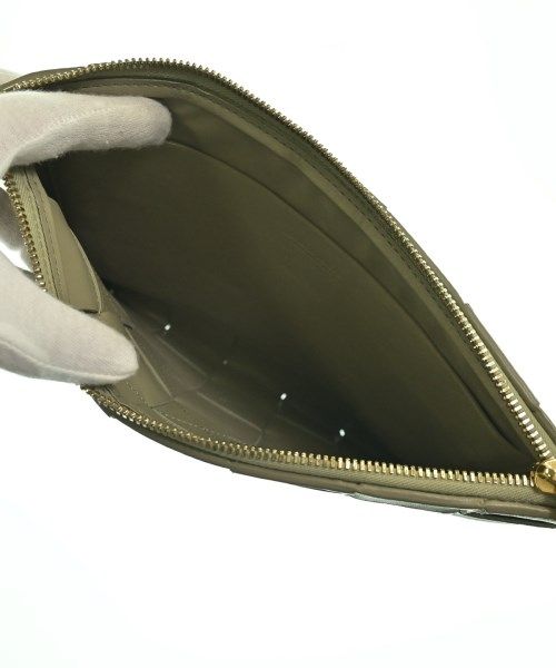 Bottega Veneta Cassette Clutch — view 3