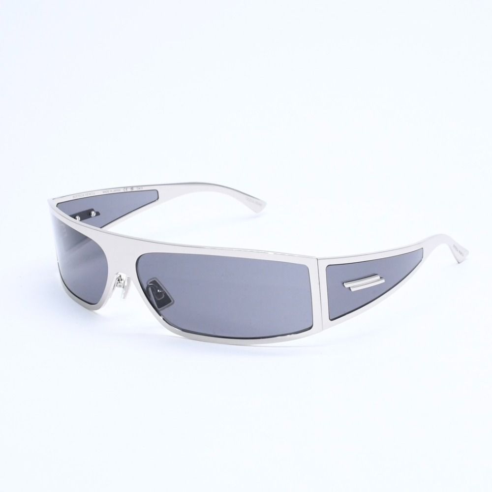 Bottega Veneta Sunglasses Eyewear Silver Black — view 3