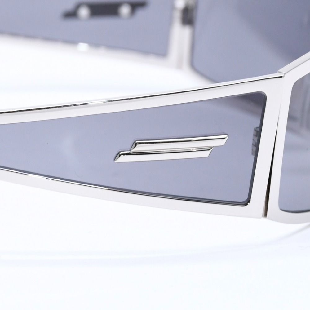 Bottega Veneta Sunglasses Eyewear Silver Black — view 8