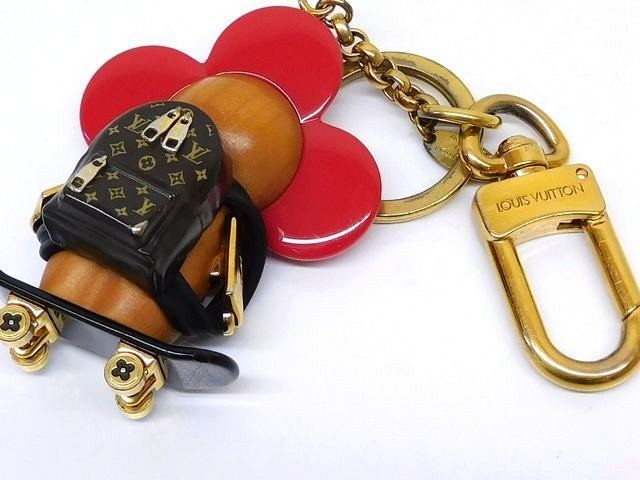 Louis Vuitton Bag Charm Key Holder Porte Cles Vivienne — view 2